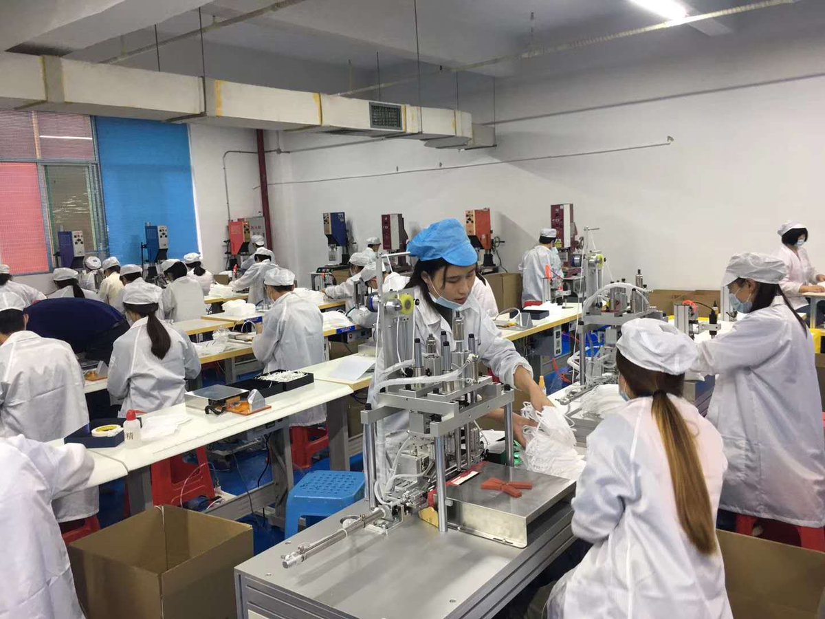 AmyBruceTHU's tweet photo. N95 / KN95 masks on stock
CE / FDA Certificated https://t.co/ycWKEAzKeB