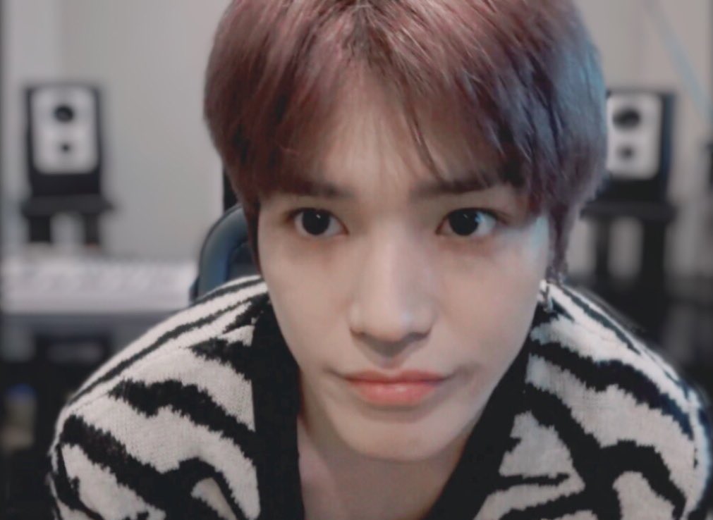 127CENTRAL's tweet photo. Don’t forget to keep on using #SM_이태용_지켜 in your tweets and send emails to SM using this template https://t.co/ZRVMXElDNZ https://t.co/xdvxZPWjHJ