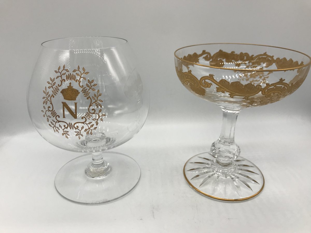 リカーオフ高円寺純情商店街店 公式 本日のおすすめ第二弾 リカーオフ 高円寺店です お酒をグラスからこだわりたい方にはこちら サンルイクリスタル シャンパングラス サンルイは現在エルメスの傘下で展開する高級クリスタルブランド バカラ