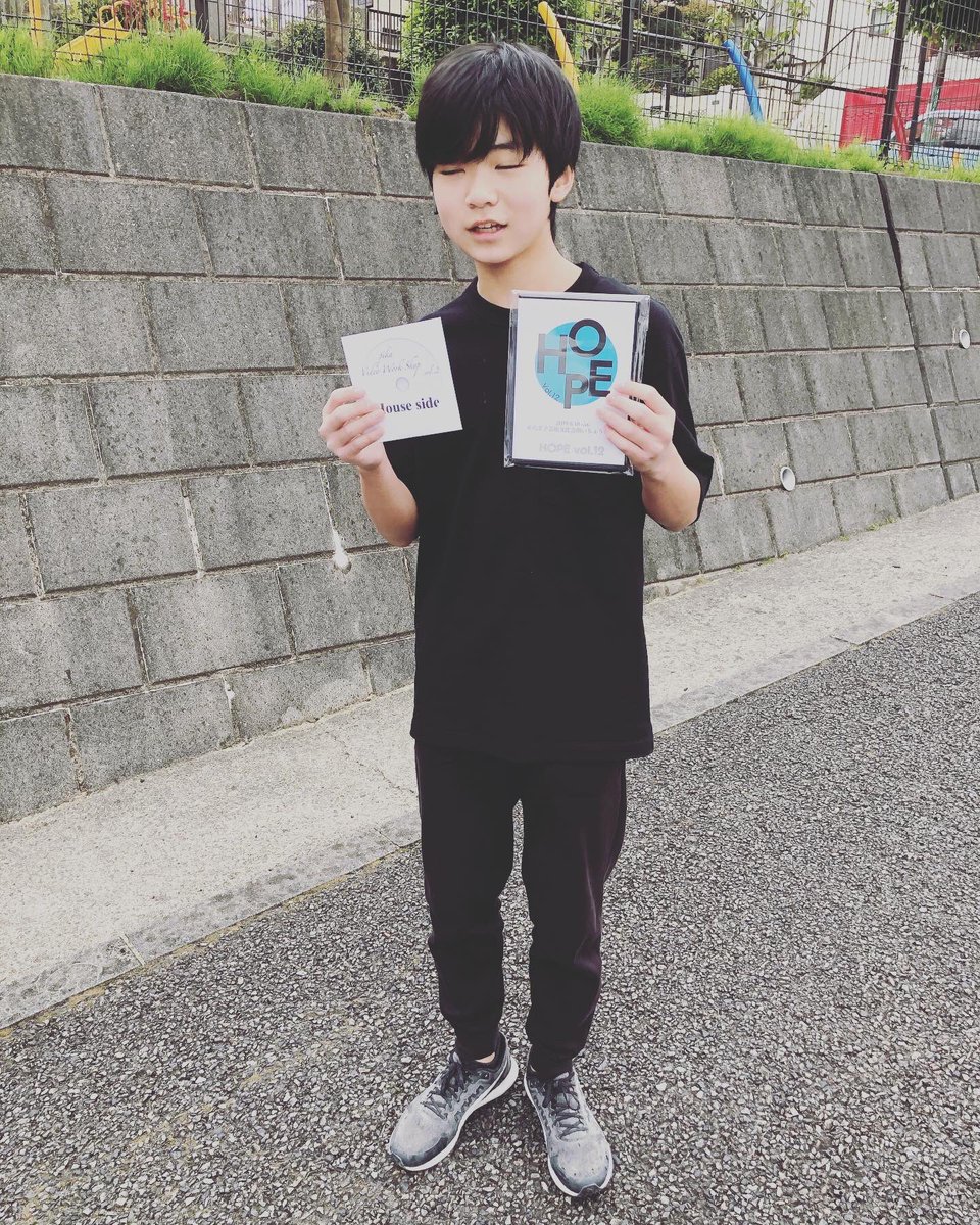 sdpika's tweet photo. pika Video Work Shop！！&amp;HOPE vol.12 special DVD box！！ 続々とみんなの手元に届いてます✨✨ ご購入希望の方は引き続き連絡お待ちしていますので、DMまたはLINEにて問い合わせ下さい✨

是非ご自宅でビショビショになりましょう！！！ #pikavideoworkshop#pikanokoya
#sdpika https://t.co/mpUr6dP3VY