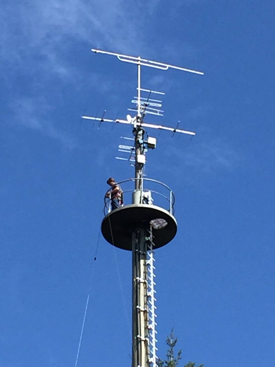 Zeit für das Hobby 
Gestern Abend..VP8LP Falklandinseln! Auf 18 MHZ 
#hamradio #amateurfunk