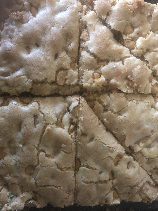 And I also bake to show my appreciation to long time supporters https://t.co/XQOLept4oc<a href="/tag/sandiego"class="tags"><span>#sandiego</span></a>