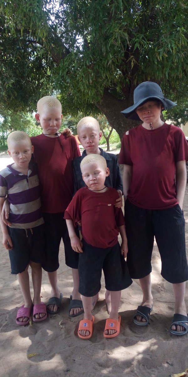 phillipmagesa's tweet photo. Covid-19 and disabilities protection.

#TakeCareDisabilitiesAndAlbinism.
#PrayForThemDuringGlobalChallenge
#Covid-19
#ProtecDisabilities https://t.co/1qiyyRkj0N