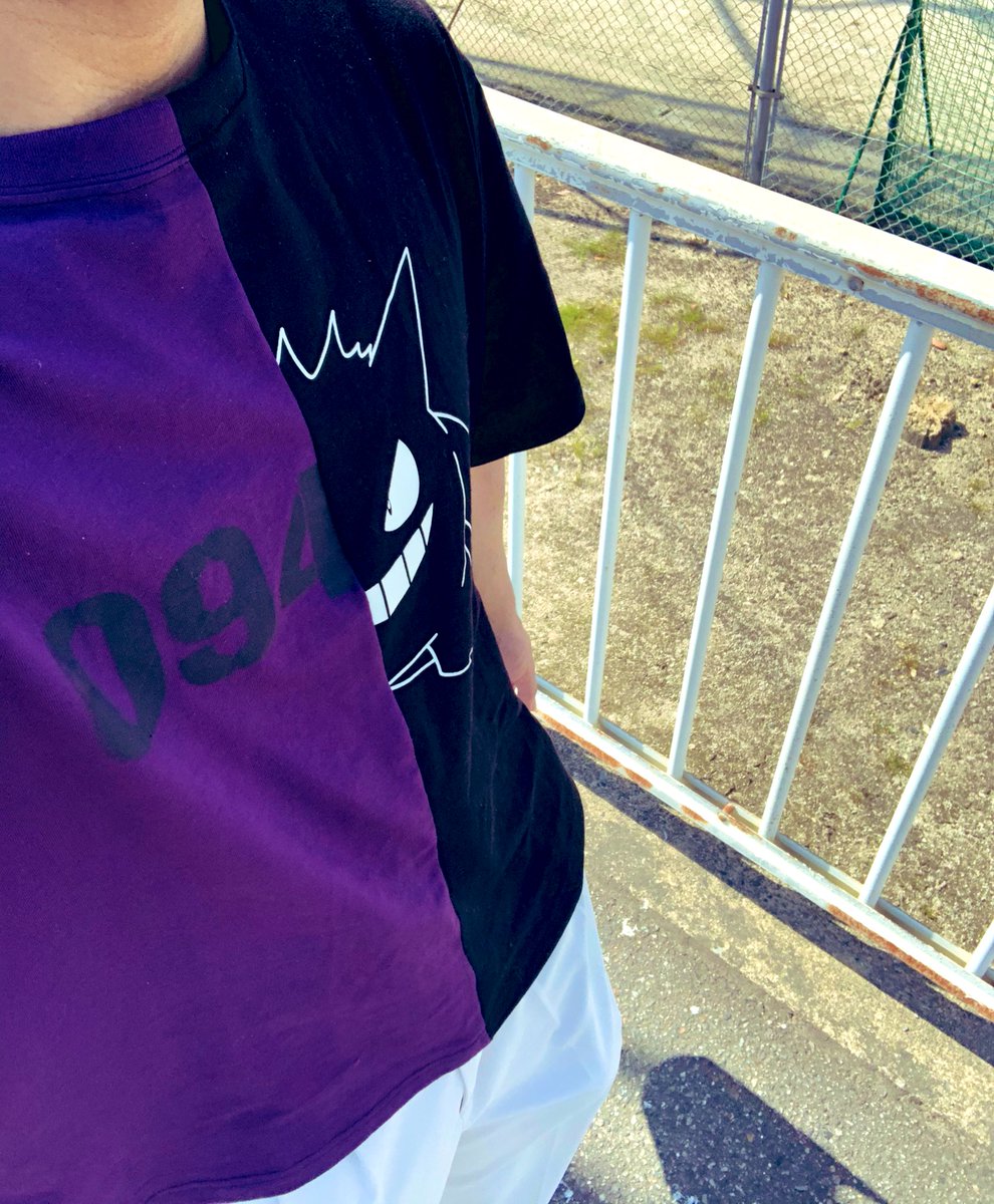 佐土原隼人 プチマイブームのポケモンのtシャツがguで出たらしいんで買ってみた Gu ポケモン ゲンガー ポケモンt T Co Ck0nr4b4rs Twitter