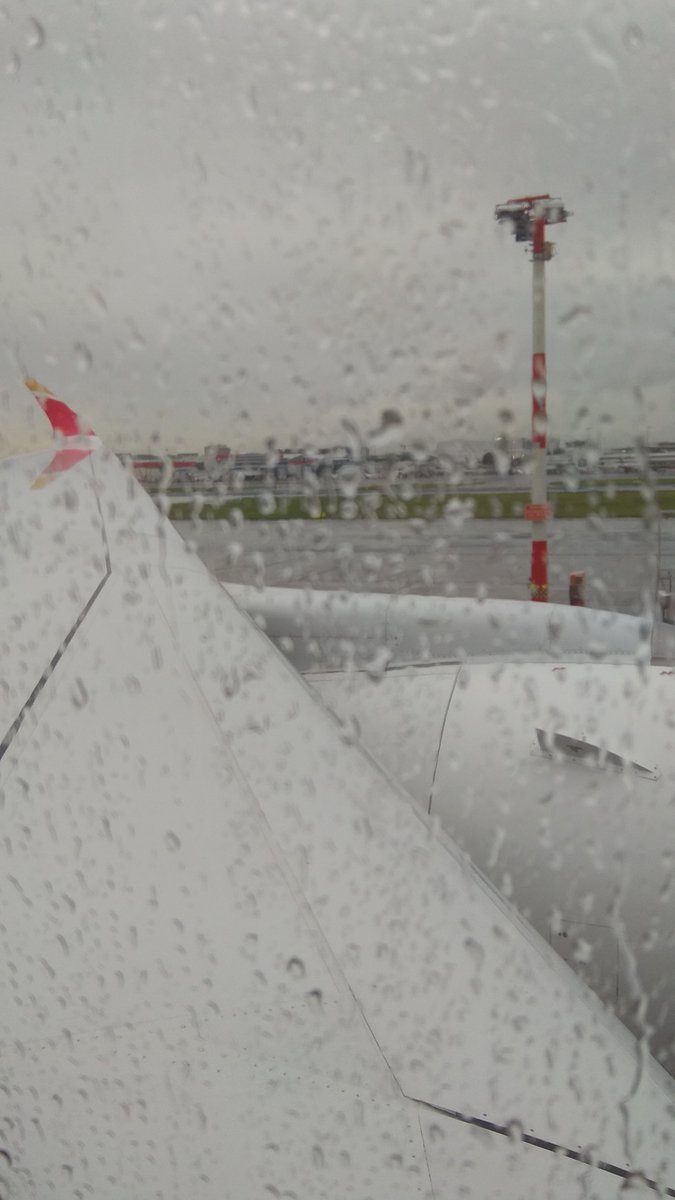 World_Traveler7's tweet photo. @Fjlopezm @SydneyAirport @Iberia Let's go! https://t.co/kBL20B1Kc5