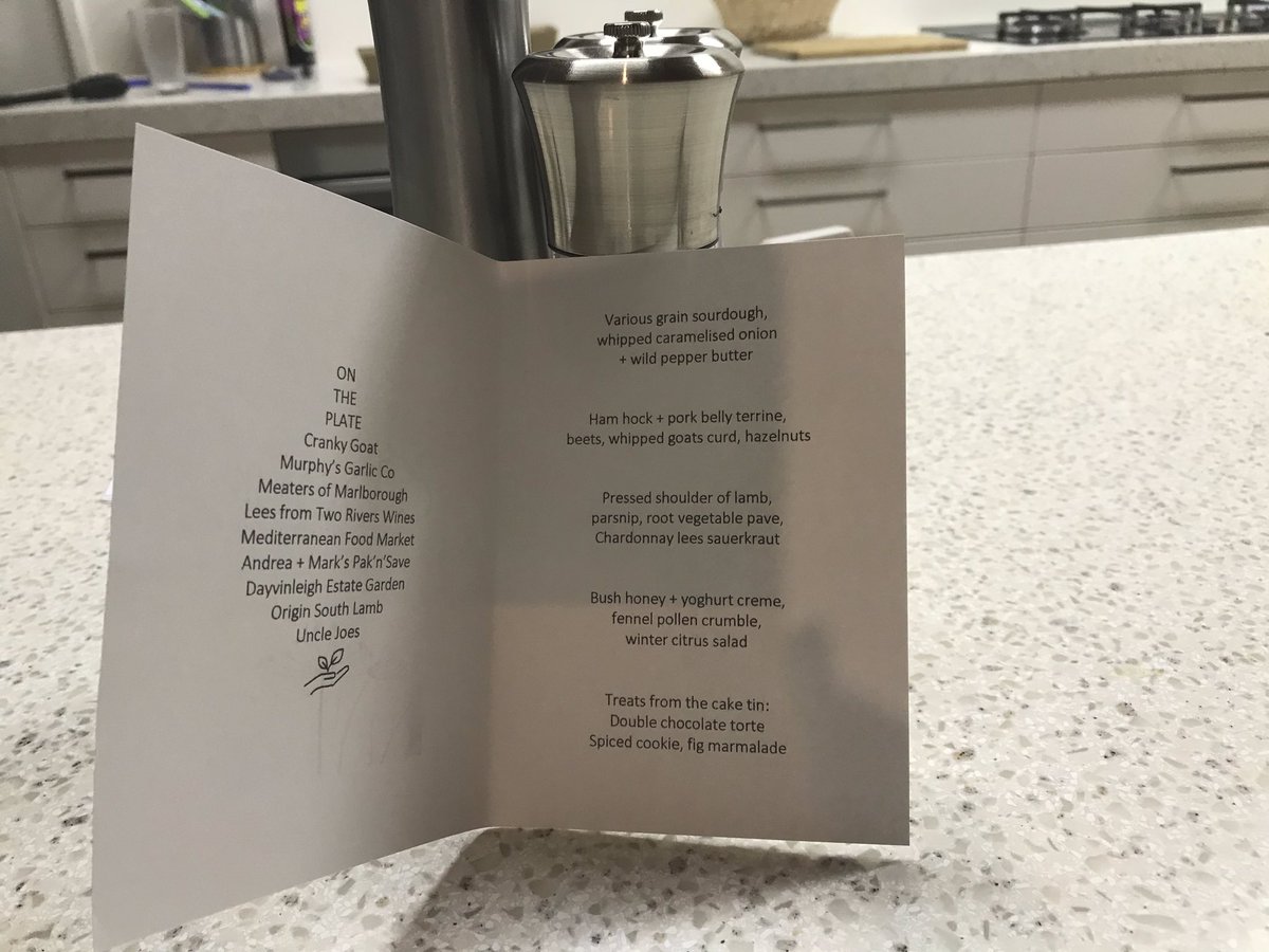 Mark Hubbard. tweet media