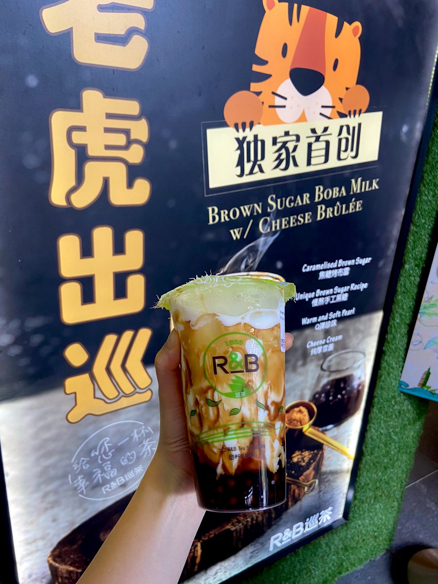 .<a href="/TwitterAsians/">Twitter Asians</a> <a href="/SGTweeps/">Tweeps @ SG</a> craving my #bubbletea fix so much #RepresentAsian