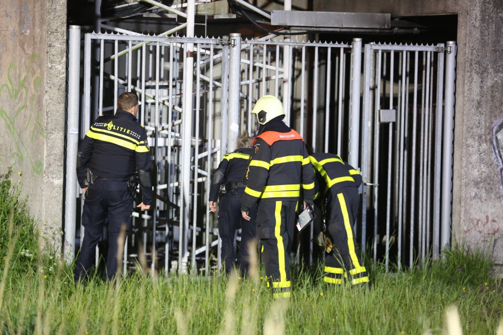 Wederom #Brand bij een #Zendmast in Brabant #5G #Brandstichting #Standaardbuiten.