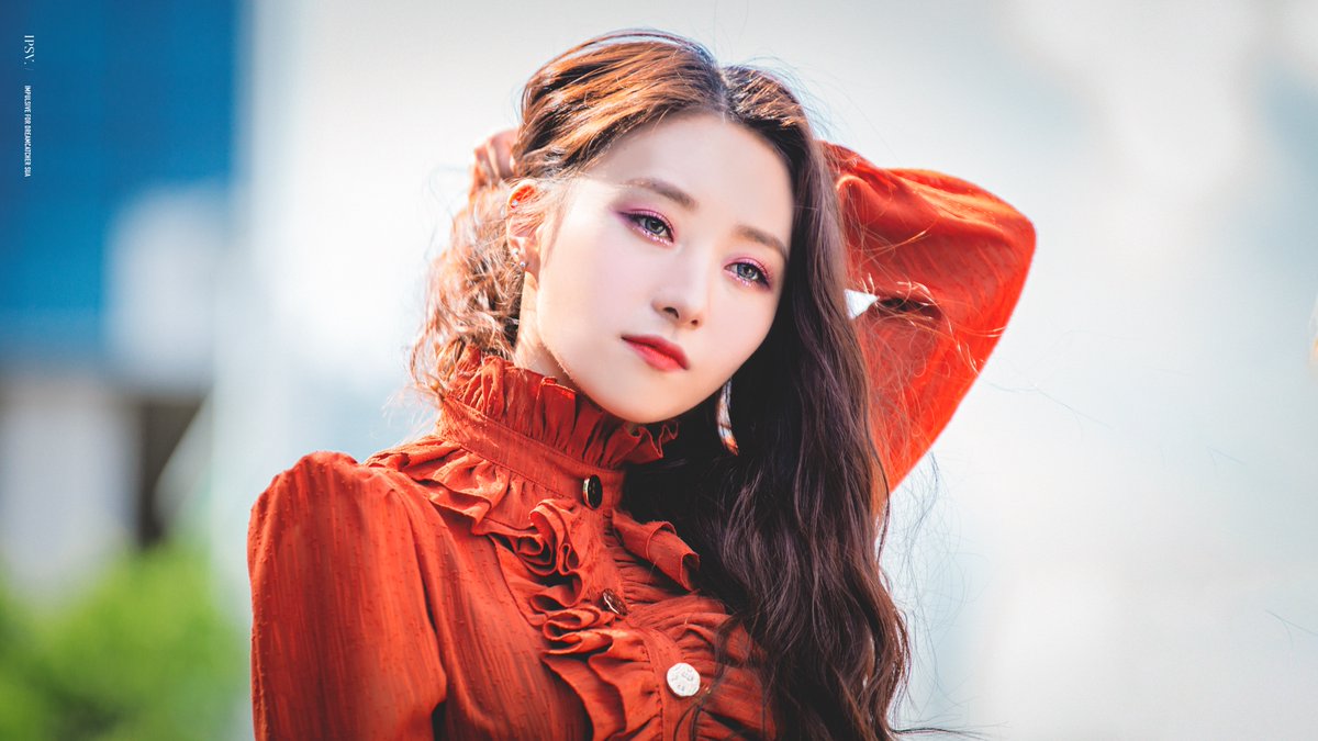 impulsive_sua's tweet photo. 180612 #드림캐쳐 #수아 #김보라 #DREAMCATCHER #SUA 

穿越了 千個萬個 時間線裡 人海裡相依,, 🌸 https://t.co/rG2tKcEQun