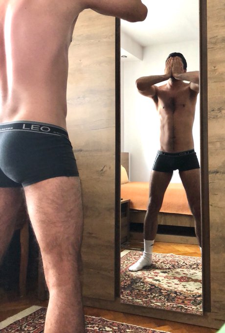 In europe tomorrow is labor day, so I decided to give a discount to my onlyfans page.  ✨Only 4$ for 30days✨ #Stayhome<a href="/tag/staysafe"class="tags"><span>#staysafe</span></a><a href="/tag/stayhome"class="tags"><span>#stayhome</span></a>