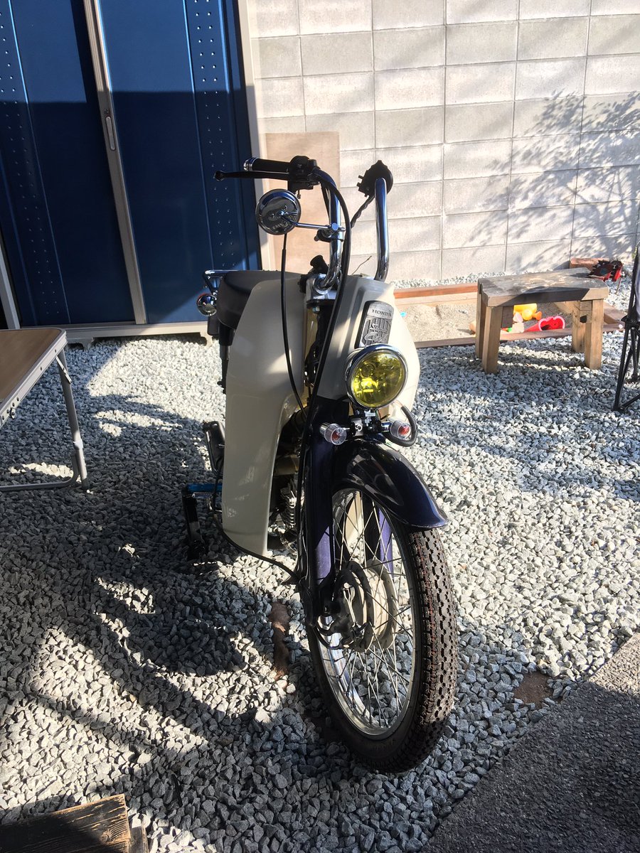 まーし スーパーカブ Super Cub C50 Tw0 今日はここまで レッグシールドつけたら一気にいい感じになるな 今はただ乗せてるだけだけど 配線めっちゃきれいに出来た 明日キーシリンダーとメーターの場所だけ決めて 付けて レッグシールドカット まーし スーパーカブ Super Cub C50 Tw0 今日はここまで レッグシールドつけたら一気にいい感じになるな 今はただ乗せてるだけだけど 配線めっちゃきれいに出来た 明日キーシリンダーとメーターの場所だけ決めて 付けて レッグシールドカット