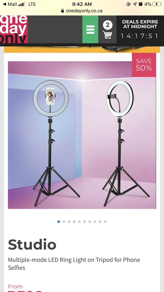 Simply_MissChi's tweet photo. @Karabo_Mokgoko @OneDayOnlycoza Definitely get myself the ring light as well, it will take my selfie game to another level. #AnotherDayOnly with @OneDayOnlycoza https://t.co/jnQWOf0Nud