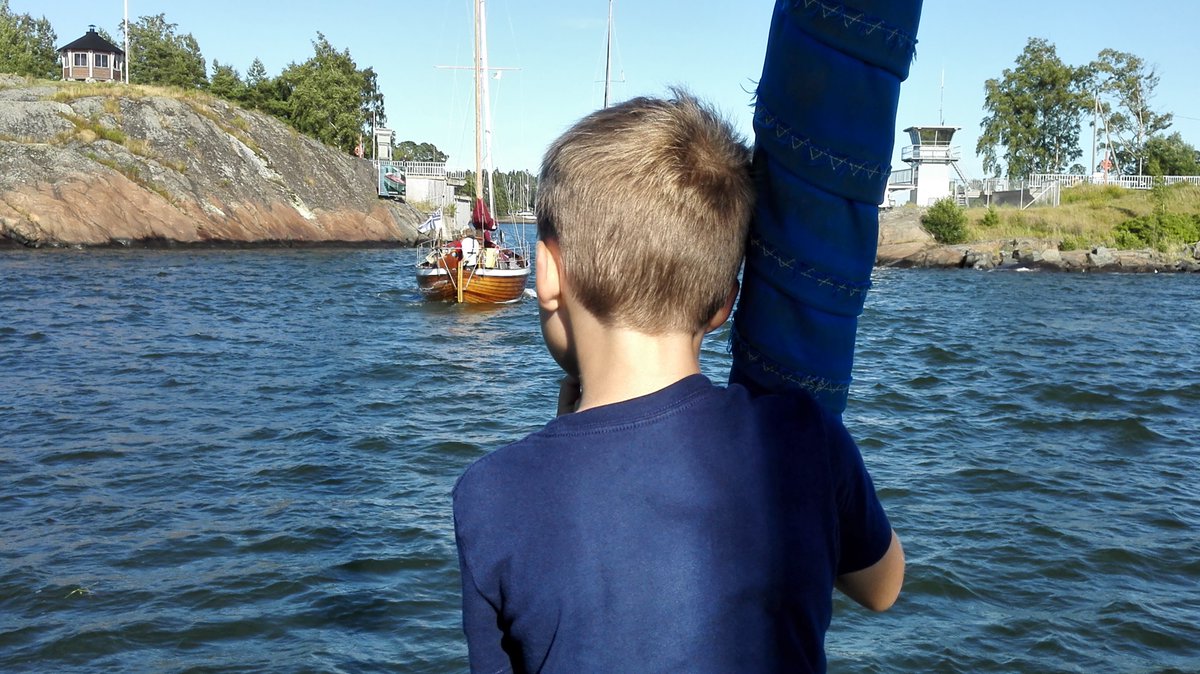Important to mitigate social impacts of corona virus on children - Ministry of Education asked for proposals for measures. I emphasized integration of systematic futures thinking to all levels of schooling to nourish hope and futures resilience. 
minedu.fi/artikkeli/-/as…

#future