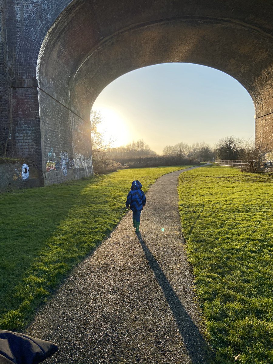 stuyoso's tweet photo. We #LoveMK because... 

@TheParksTrust @scenesfromMK #miltonkeynes https://t.co/0ZqhjxnYgq