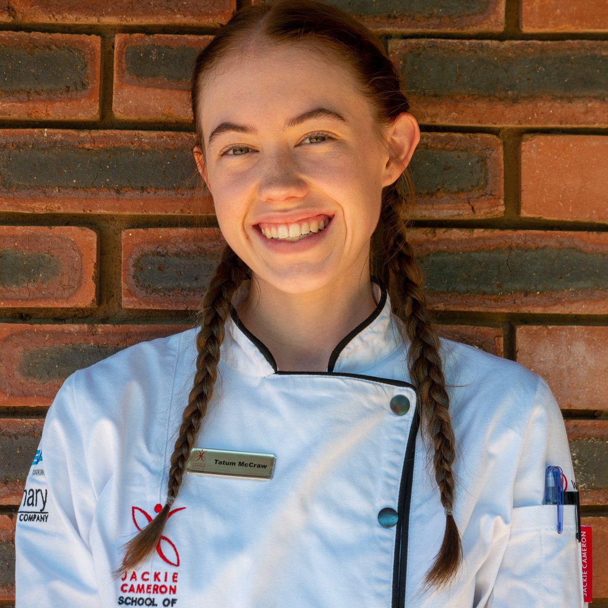 jackie_cameron's tweet photo. Tatum McCraw... Dynamite Comes in Small Packages

Read here:
https://t.co/GbLaVWEcBu

@WitnessKZN @tatummccraw 

#chefs #students #baking #chefschool #education #recipes #RecipeOfTheDay #chef #bakeoff https://t.co/cciY61MGXU
