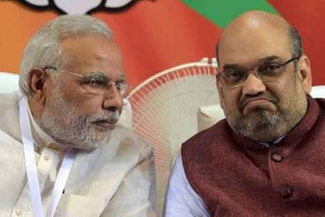 aflatoon391's tweet photo. हम भी रघुराम से बात कर लेते हैं गिरती हुई  इकॉनमी को लेकर , तुझे क्या लगता है उसकी इंग्लिश समझ लेगा हम में से कोई... 👇👇 https://t.co/TeEx9skOVb