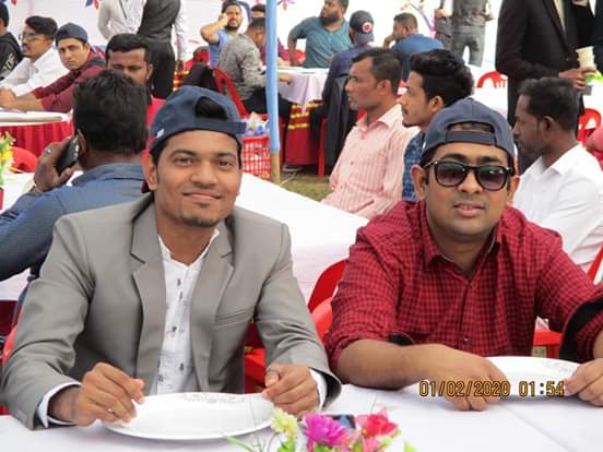 konokranjan's tweet photo. waiting for lunch with brother https://t.co/XSGjRXb6Ps