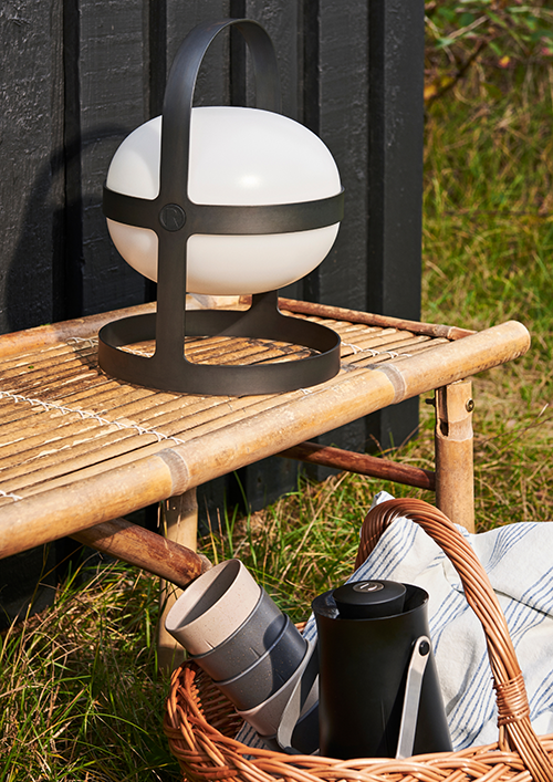 PanikDesign1's tweet photo. The Soft Spot Portable LED Light is #New from #Rosendahl. These Solar lanterns can be used on the patio, on a bookshelf or anywhere in your home, can be charged either with USB or solar power and comes in three different sizes.
https://t.co/AgP316PrkC https://t.co/88s4BFqyQX