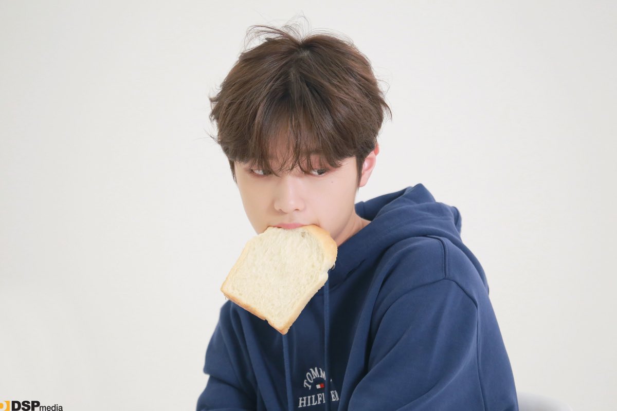 official_MIRAE tweet picture