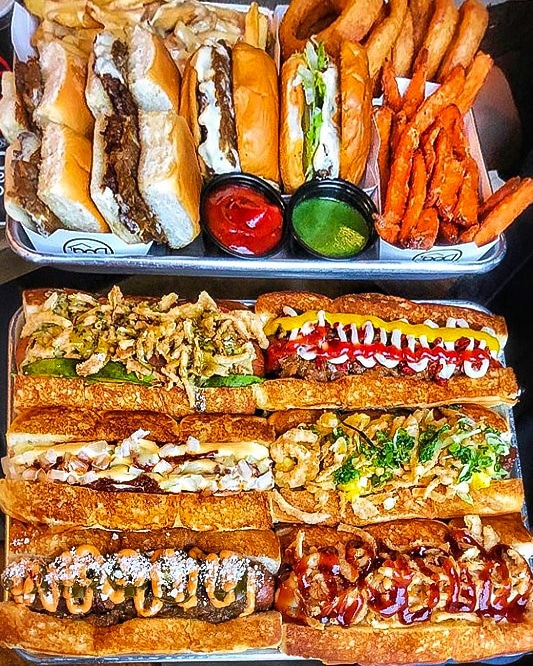 Elevate_Imaging's tweet photo. Want 2 corner the market w/ organic search potential 4 your #FoodTruck? Selling 3 of my #Domains , LasVegasFoodTruck .com , LasVegasFoodTrucks .com &amp; LasVegasBestFoodTrucks .com
Want all 3? $5K This Week!
Spread across multiple credit/debit cards. #Domainer #SEO #MobileFoodNews https://t.co/D6weV8RxVP
