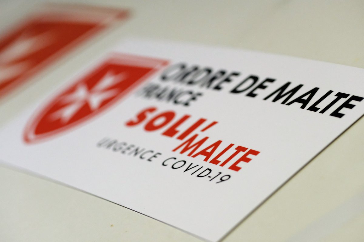 Pour lutter contre la montée de la très grande #précarité, l’#OrdredeMalte a lancé #SoliMalte, pour venir en aide aux plus démunis. Une #mobilisation des secouristes et maraudeurs #bénévoles.

Soutenez notre action ! covid19.ordredemaltefrance.org