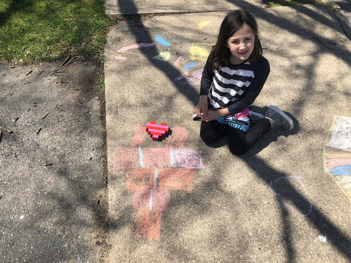 MsBlossBASDart's tweet photo. @BASDSpGarden is letting their #heARTshineBASD style! Thanks for sharing friends. Can’t wait to see them all together on May 10 @BananaFactory. Here is the link again if you are ready to add! https://t.co/dQ5pi1uPn0. https://t.co/nk7sSMKbHC