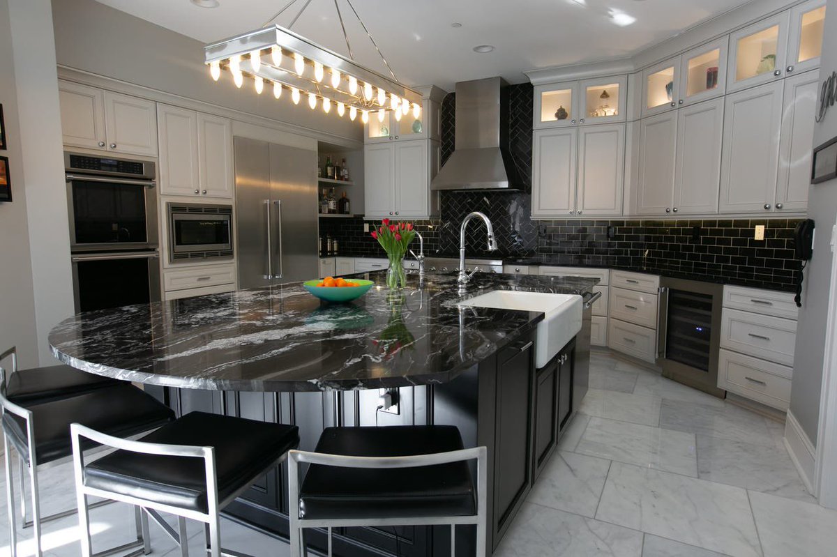 btbhomedesign's tweet photo. Our team works with you and your team of industry professionals every step of the way, providing unified project plans and recommendations that fit your budget and goals.  #homedesign #kitchendesign #homedecor #interiordesign #interiordesigner #homeremodel #homerenovation https://t.co/EYDIIuocIS