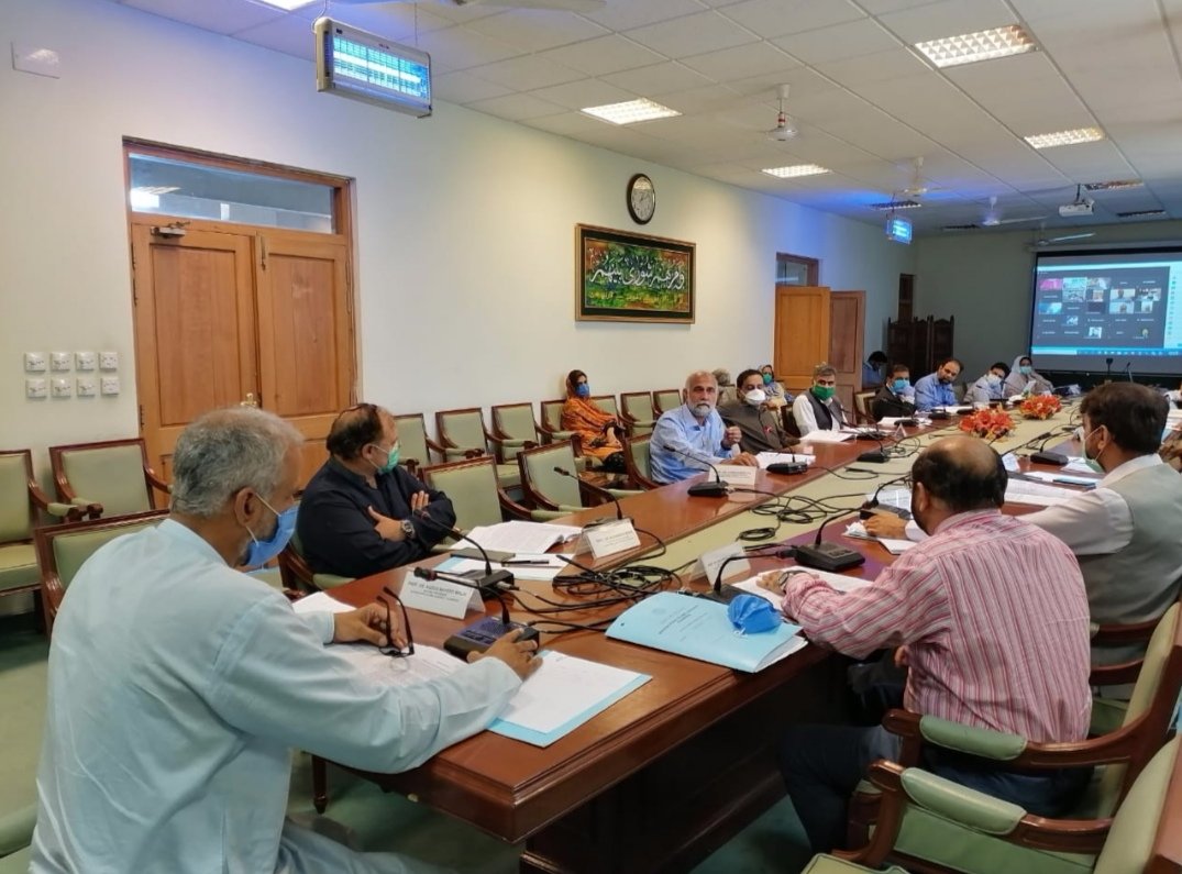 voiceofpublic7's tweet photo. #IIUI #ACADEMIC #COUNCIL DISCUSSES #ONLINE #CLASSES
https://t.co/5RoLZsQlUt https://t.co/Py3IAJNqB9
