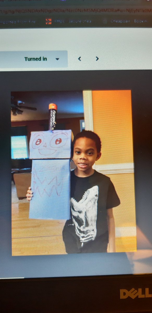 MsD22417591's tweet photo. #shoutout to Jaden and Joseph from EM Rollins finishing their recyling-robot challenge..Miss these Bearcubs.. https://t.co/VqnI3UxPna