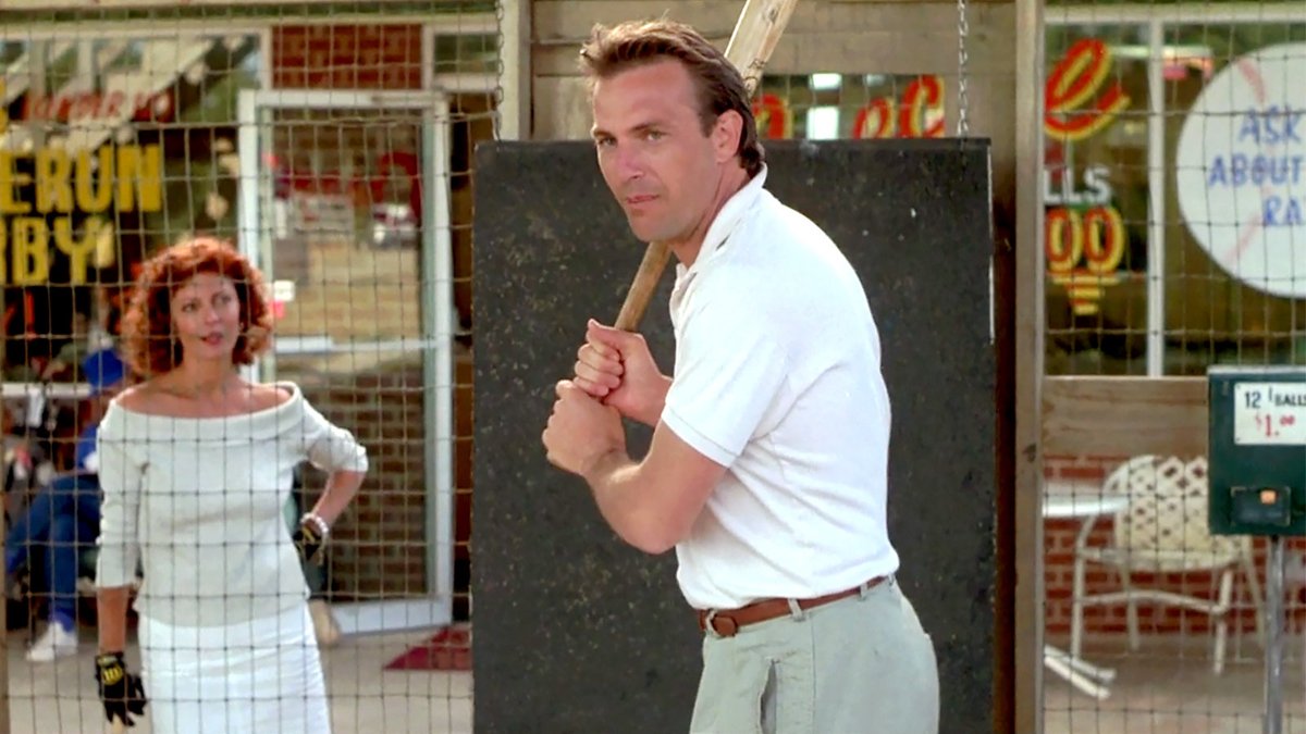 Bull Durham
⭐⭐⭐½
'The rose goes in the front, big guy'
#KevinCostner, the King of #Sport movies scores his first homerun in #RonShelton's #80s #Baseball dramedy. A killer soundtrack, razor sharp script; & excellent supporting cast push this film into my top 10 baseball flicks.