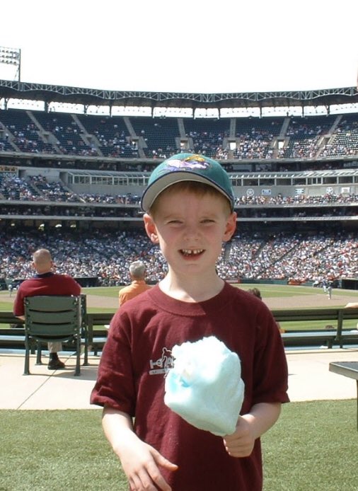 aggdan's tweet photo. This “little guy” turns 23 today. So proud of him. HAPPY BIRTHDAY DANIEL! https://t.co/uELTs5yFC4