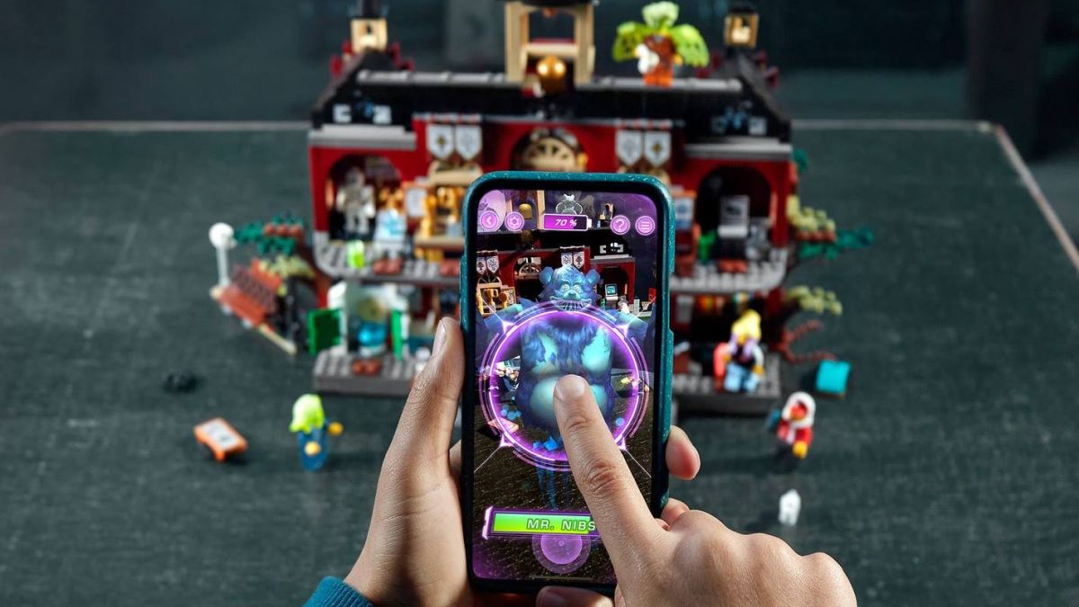 kindundjugend's tweet photo. Digital games for children polarise 🤖 Many parents tend to be skeptical and prefer traditional games instead. Our new blog post deals with these prejudices and shows how both can be combined in a meaningful way: 👉 https://t.co/Pmbb9sMTHw #kuj

© LEGO https://t.co/seViRK6nRj