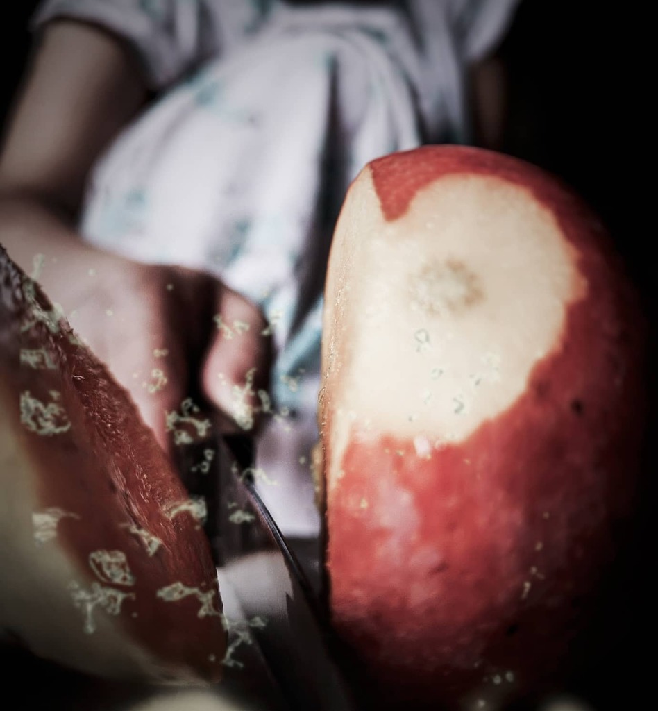 helloansuman's tweet photo. Replicating another #TrendingPhotography
#huaweiP20Pro #capturedonhuawei #emuimoments @huaweimobile @huaweiemui @huaweimobilein
______
#mango #juice #trending #trending #cutting #fruit #nationalfruit #mangoes #cut #trend #trendingphoto ##popularphoto #popularphotography #i… https://t.co/9MnYFS77Iv