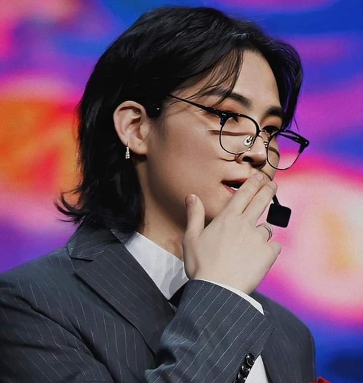 inyeoonn's tweet photo. ¿Estamos de acuerdo en que está era de Jaebum, jamás se va a superar? https://t.co/DGrqZSF1Zz