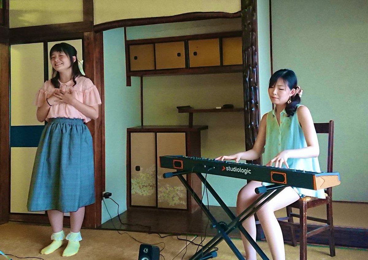 ocarinashippo's tweet photo. はじめまして！
アニソンカバーバンドSHISHAMOHEADのおりりん&amp;かなによるユニット「オカリナしっぽ」です☆

活動(していきたい！)の告知・進捗や、演奏動画などアップしていきます♪
仲良くしてねー！！ https://t.co/cblKg08rfL