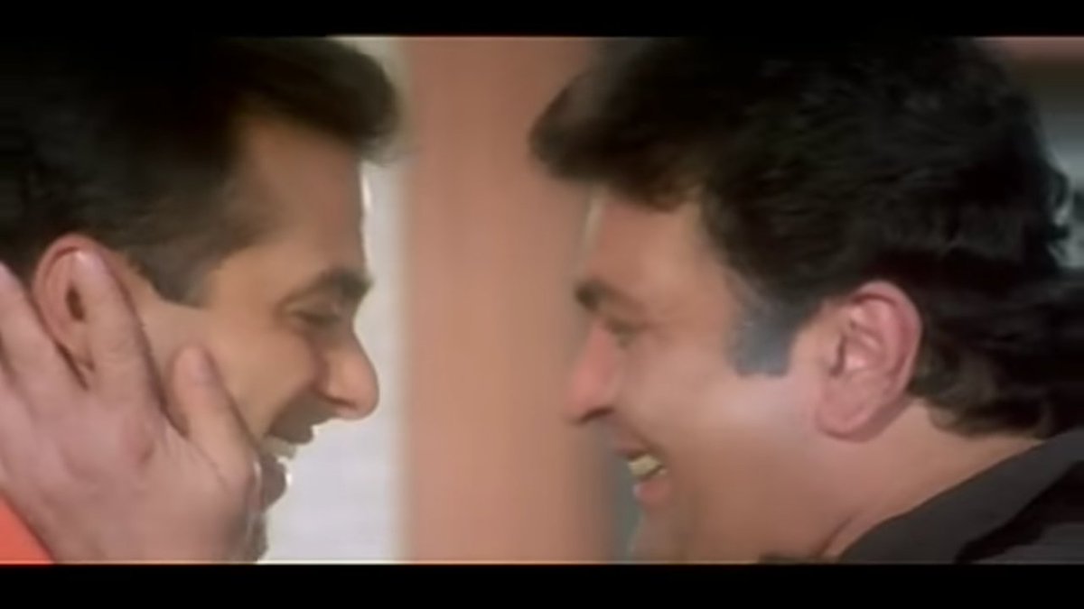 AslamkhanBeing's tweet photo. @BeingSalmanKhan #riprishikapoorsir I miss you 
Rest in peace 🙏😥

Abhi abhi aapka movie dekha   ..#yeh #hai.#jalwa.... Superb.  Movie.  Aapki or salman sir ki cemetery bhut achi thi ..Miss you sir 😥🙏💔 https://t.co/LZRKwcJkhu