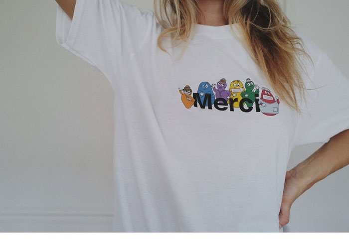 Belle collaboration entre les #Barbapapa et le concept store <a href="/mercishopparis/">Merci Paris</a> : une vente solidaire de t-shirts pour soutenir l'hôpital Necker, orchestrée par #TF1Licences.