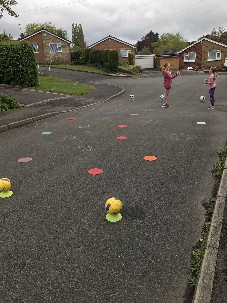 ShapeLearning's tweet photo. Our new favourite game! @Create_Dev jumpball with some extra spots and larger playing area today. I can see this as a new event appearing in our partnership calendar next year. Lots of physical, cognitive, social cogs on display #physicalliteracy #multiability #WhenWePlayWeLearn https://t.co/3gcx1S3G9A