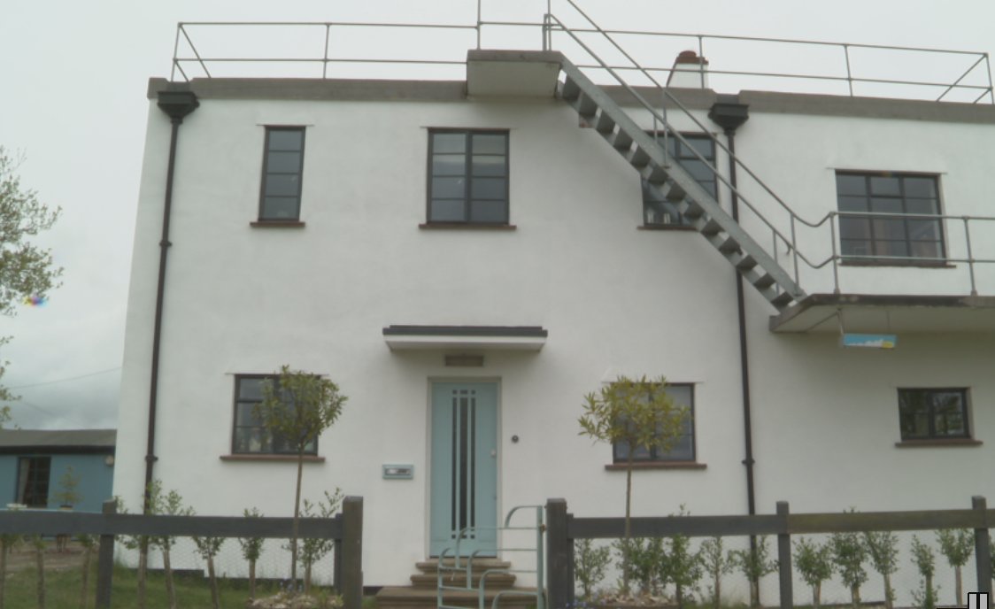 KateProutITV's tweet photo. Tonight I'm talking to #bedandbreakfast owners about whether they qualify for the £10,000 govt lockdown grant. A worrying number don't and may not survive @BandBassoc @davidjweston @ControlTowerNC @itvanglia https://t.co/uWxStPoM2M