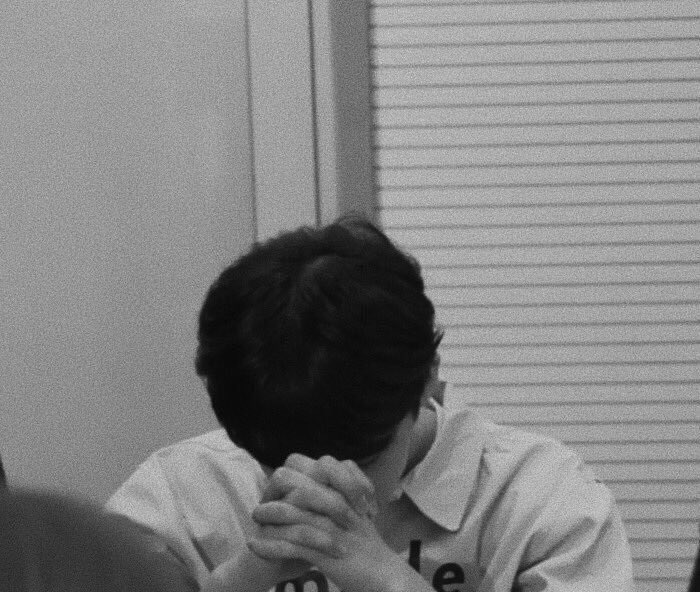 basicsuho's tweet photo. we stan a faithful christian boy 🥺 https://t.co/cXScpHreFu