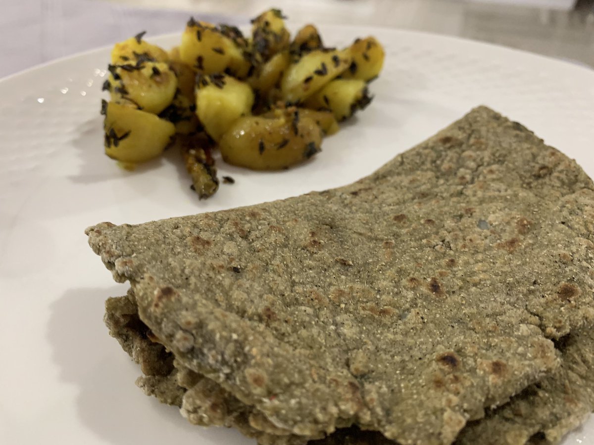 RanchiFoodies's tweet photo. We also learn a lot from our #food... Always try to be #simple like #rotisabjee and learn to be calm like #khichdi even if you have a bunch of puzzled #lifeproblems...
.
Lessons apart friends, Be Happy and enjoy your meal 🥘 
foodie #foodgram #foodgasm #foodpic #foodbloggers https://t.co/KjNXI5oepE