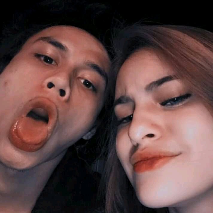 garlenngg's tweet photo. girlbestfriend please? i want rn.🙂💖 https://t.co/pkb32w11z6