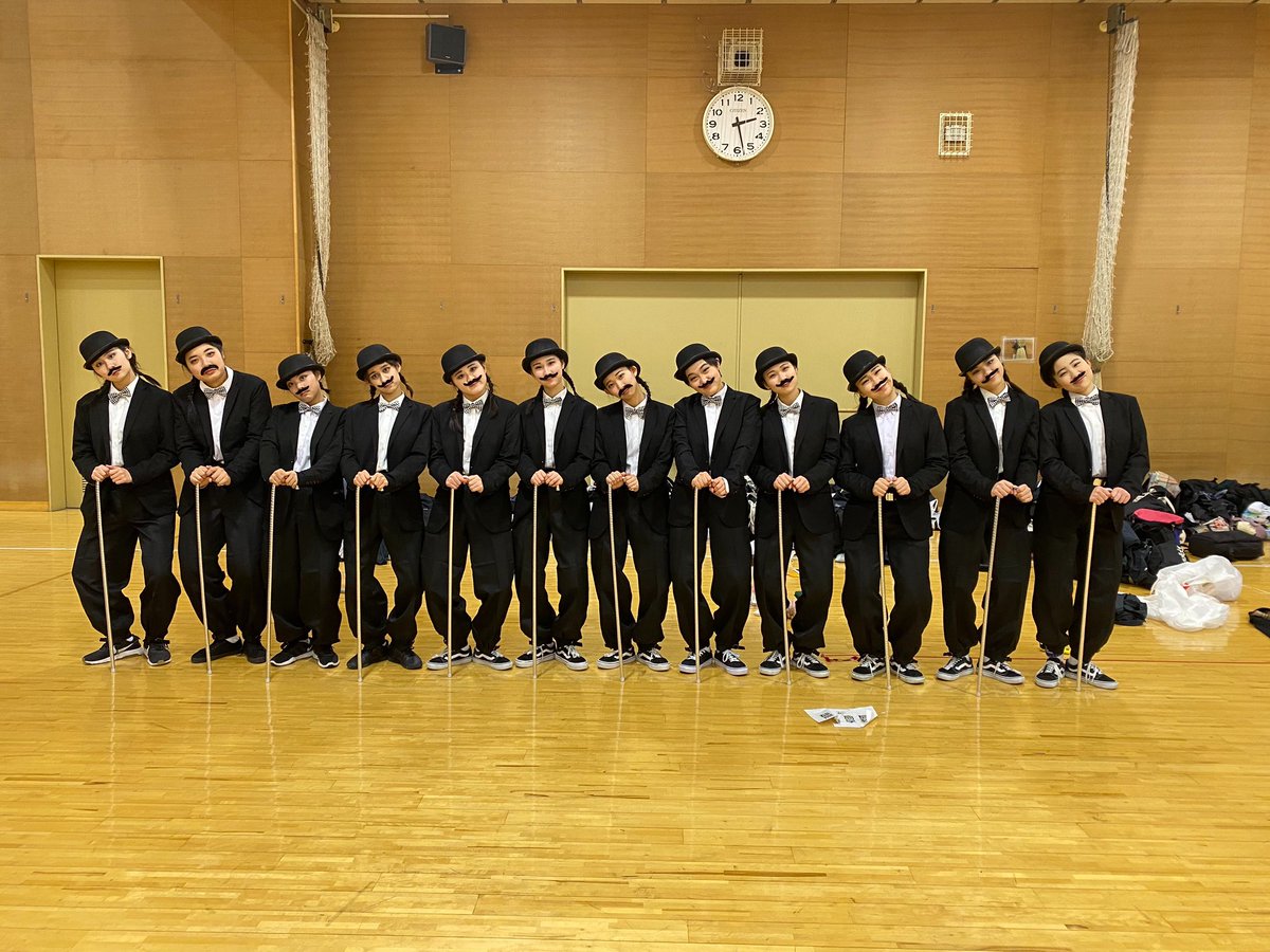tksmdance's tweet photo. こんばんは🌙高島高校ダンス部45,46期です！新1年生の皆さんに向けて少し紹介させていただきます！活動日は火、木、土で体育祭や文化祭のステージ、地域のお祭りなどにも参加させて頂いています！その他大会、リーグにも出場しています。部活見学、体験入部お待ちしてます！☺️ https://t.co/6yNJn7ay9M