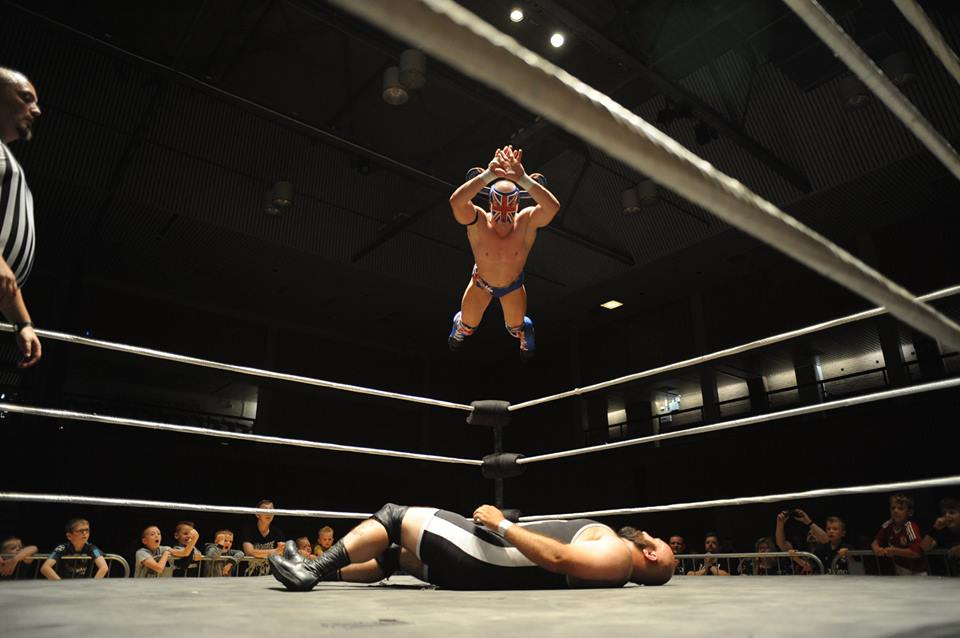 3CountWrestling's tweet photo. Check out 3CW Mid-Summer Showdown 2018! Featuring an I Quit Match, Chris Renfrew vs Screwface in a Chain Match &amp; More! 🔥

Available NOW on 3CW On Demand!
➡️ https://t.co/Bq8RoTgCFz https://t.co/aFFBHtm5vH