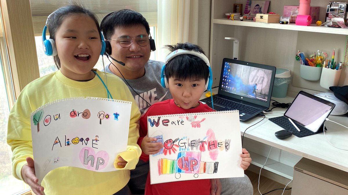 Our team in HP Printing Korea is having a #WorkingFromHome photo contest and Zack shared the cutest photo with his kids sharing a positive message for everyone: you are not alone and we are together! 💙👏 #StayHome #LifeatHP jobs.hp.com