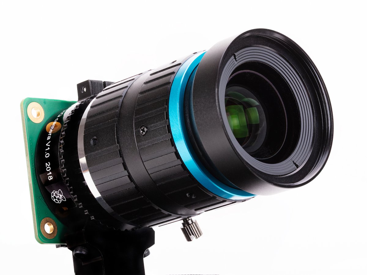 RaspberryPidk's tweet image. NYT PRODUKT!
Raspberry Pi High Quality Camera. 12 MP Camera til Raspberry Pi sammen med en række linser. Vi har begrænset lager fra start men får flere hjem snarest.
Læs mere på raspberrypi.dk/produkt/raspbe…