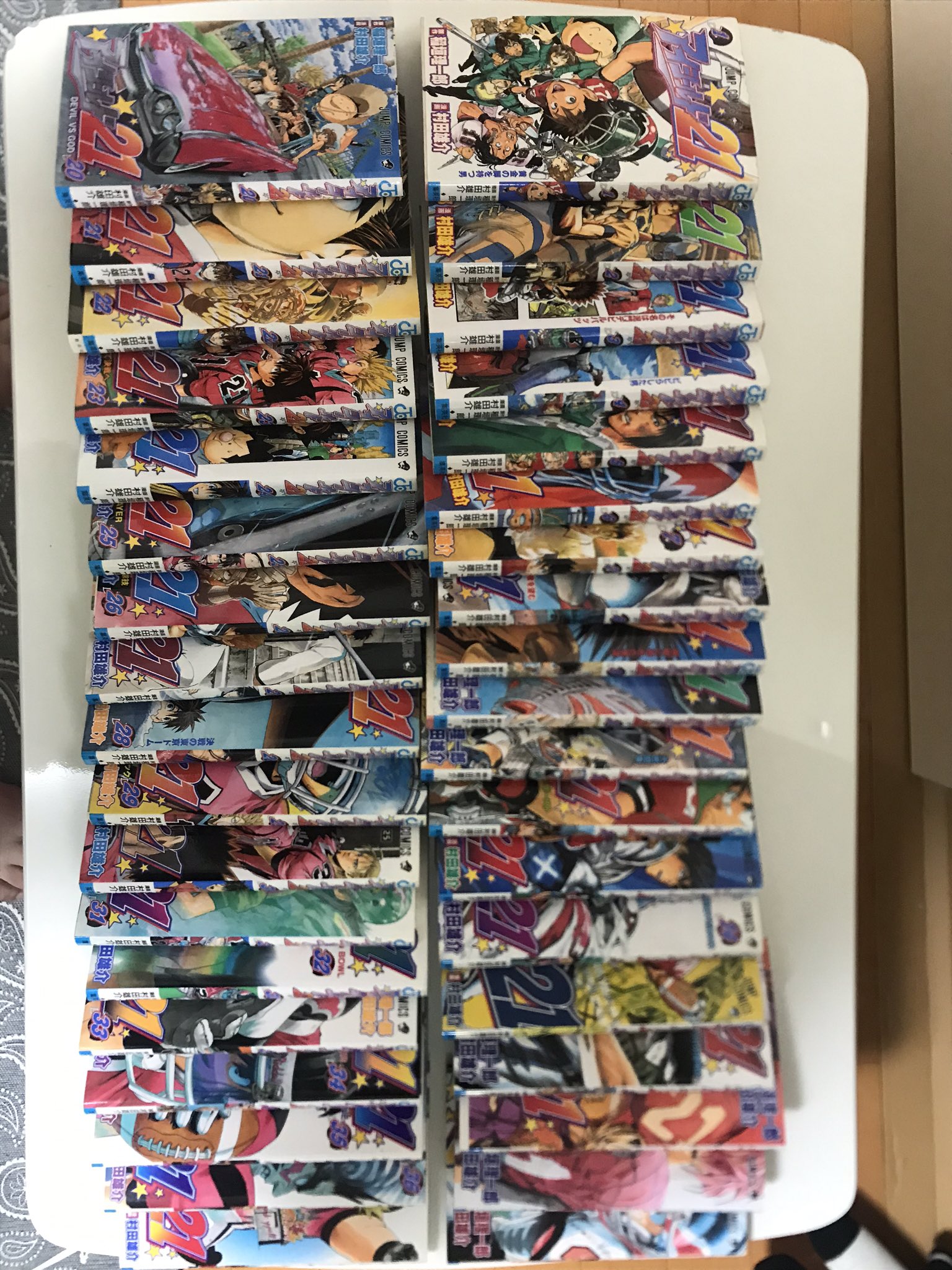 ちんぱん院さん 漫画 8 アイシールド21 原作 稲垣理一郎 作画 村田雄介 全37巻 作者はワンパンマンとかdr Stoneで有名な方々 アメフト漫画 私の世代で知らない人いないのではないかぐらい有名 ロデオドライブ練習したでしょ