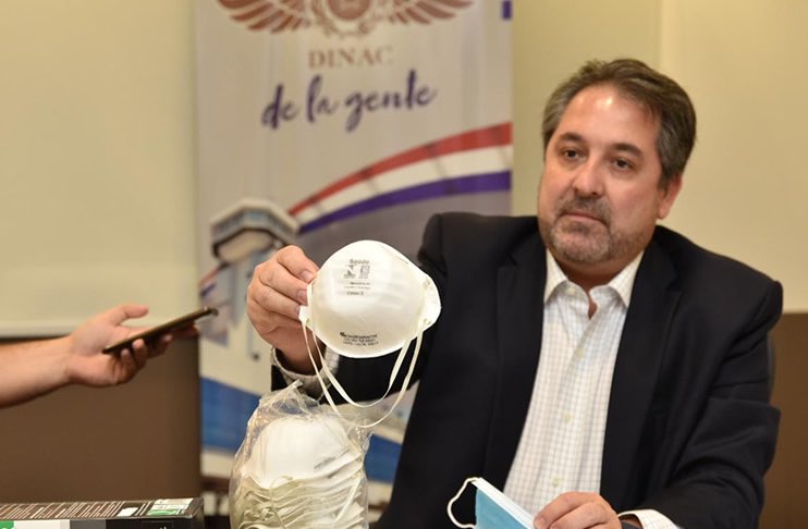 [URGENTE] Imputan y ordenan la detención de Edgar Melgarejo, extitular de la <a href="/dinacpy/">DINAC Paraguay</a>. 
Además de Juan Turitich - gerente financiero, Ruben Ovelar - UOC, Luz Chamorro - Gte administrativa, Fernando Gallardo - Administrador Aeropuerto. 
Katherina Toñanez y Carlos Vargas