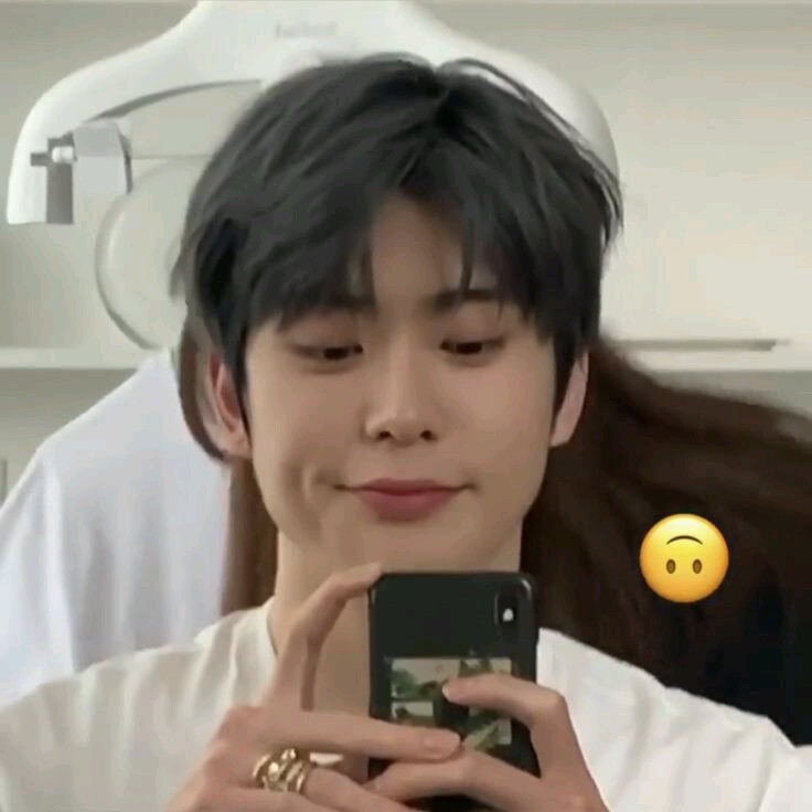 แก้มอ้วน tweet media