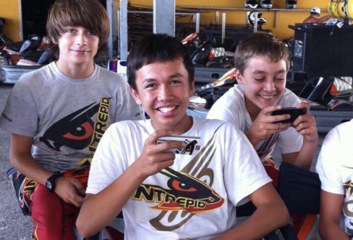 redbullracing's tweet photo. Racing in the real world and virtual world from day one! 🎮 @alex_albon 😉 #VirtualGP https://t.co/vNOwgHDybt